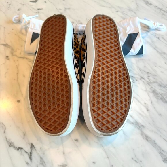 NWOT - Vans Customs Classic Slip-On Shoe Size 8.5 - Picture 9 of 10